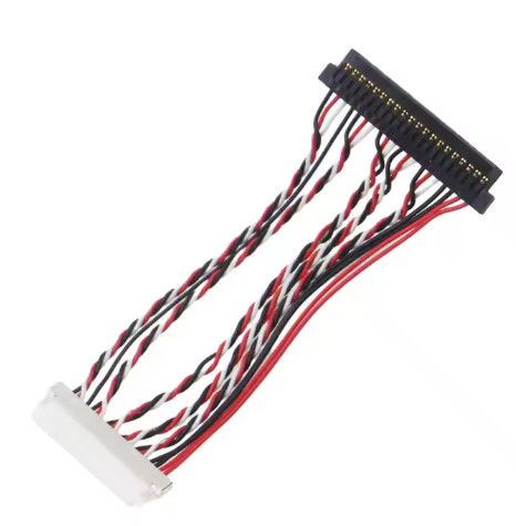 컴팩트 LVDS 시스템에 맞춤형 케이블 설계, 유연한 라우팅 및 산업용 EMI 저항